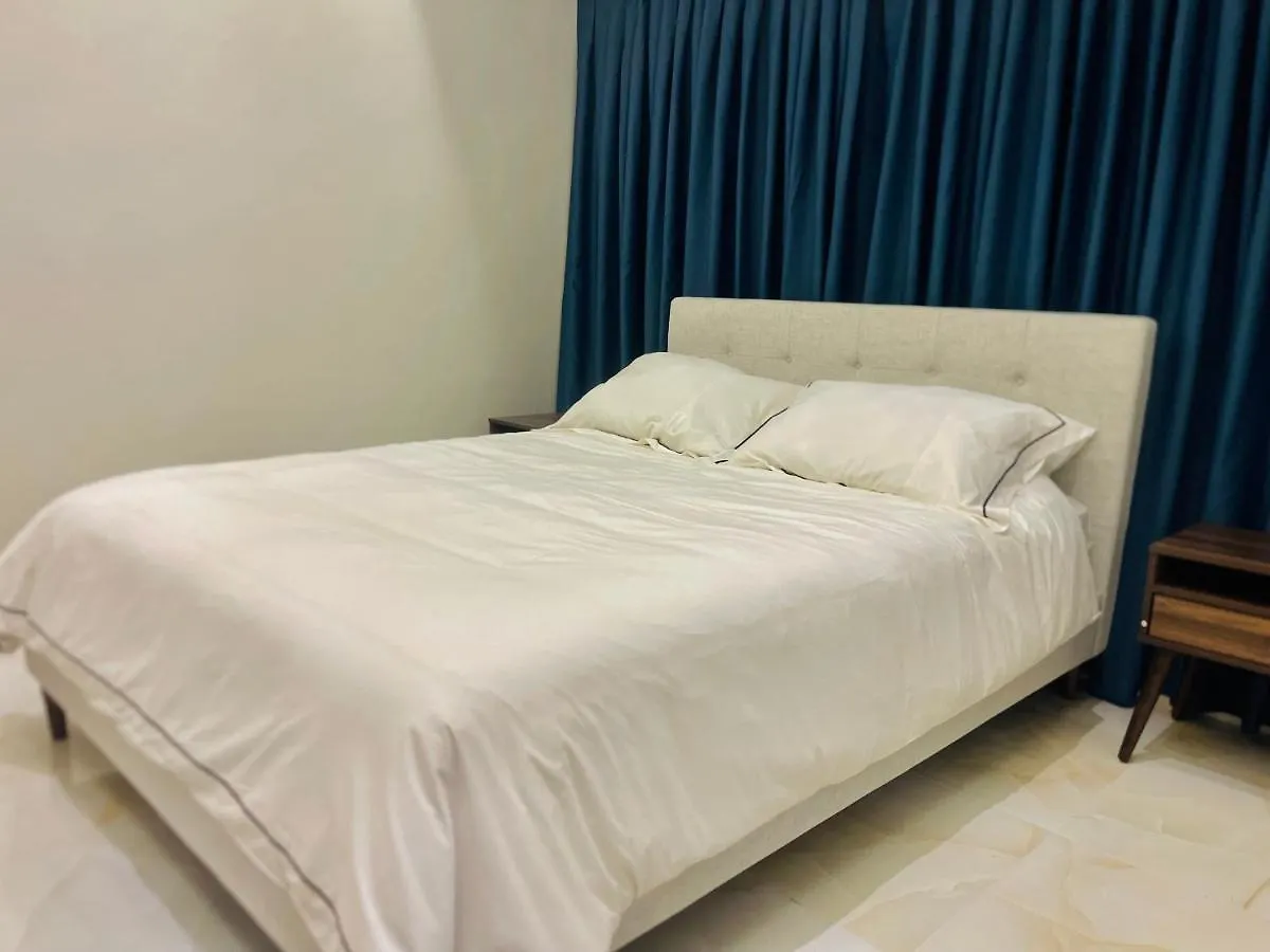 Downtown Luxury Apt Naco: 2Br 2Ba Santo Domingo Dominican Republic
