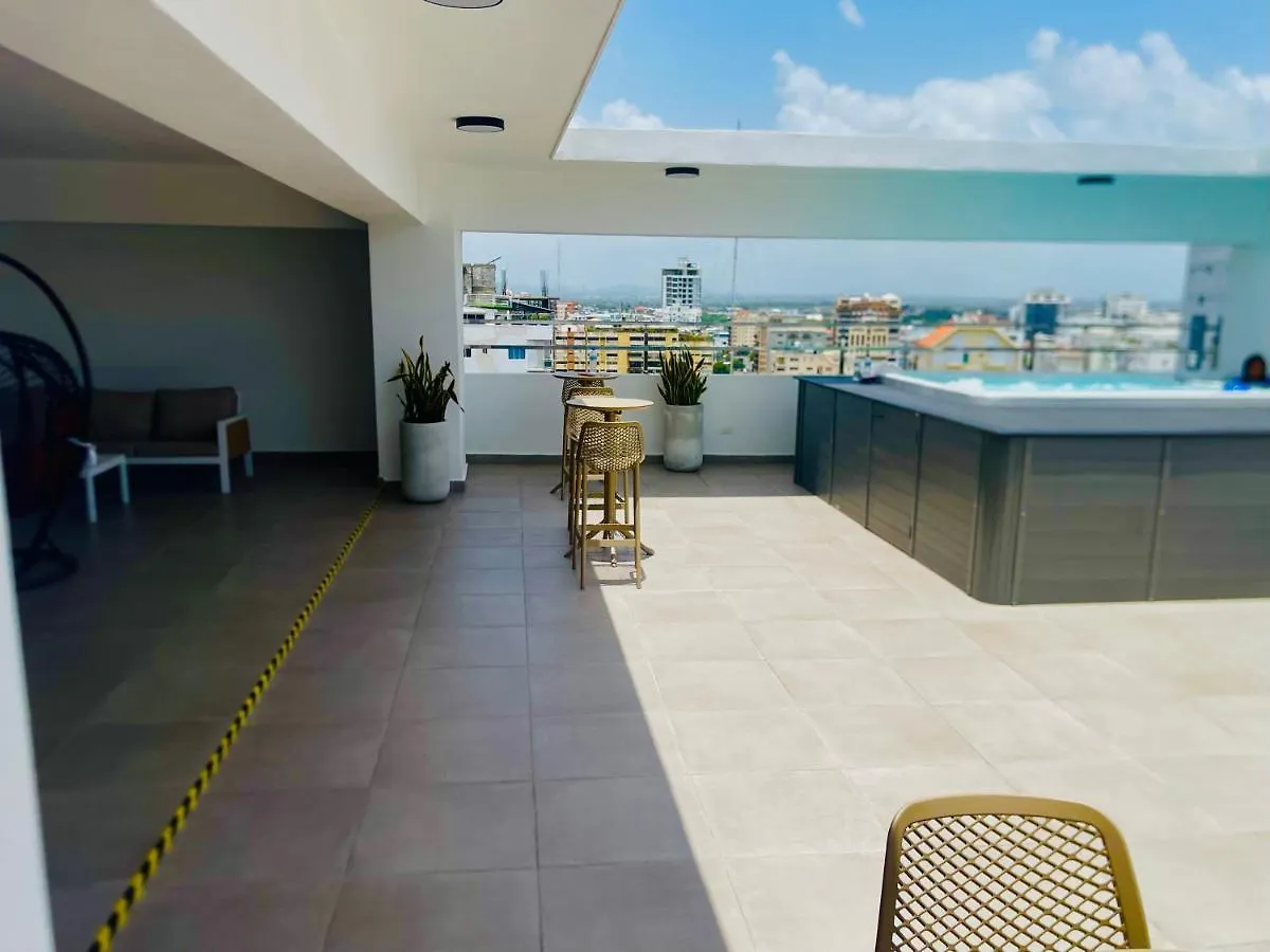 Downtown Luxury Apt Naco: 2Br 2Ba Santo Domingo