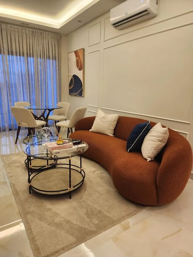 Downtown Luxury Apt Naco: 2Br 2Ba Santo Domingo