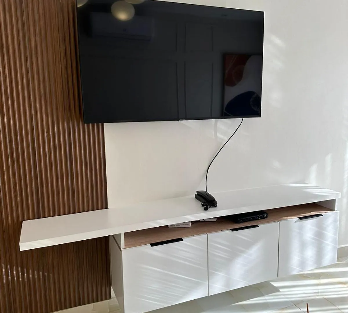 Downtown Luxury Apt Naco: 2Br 2Ba Santo Domingo 0*,